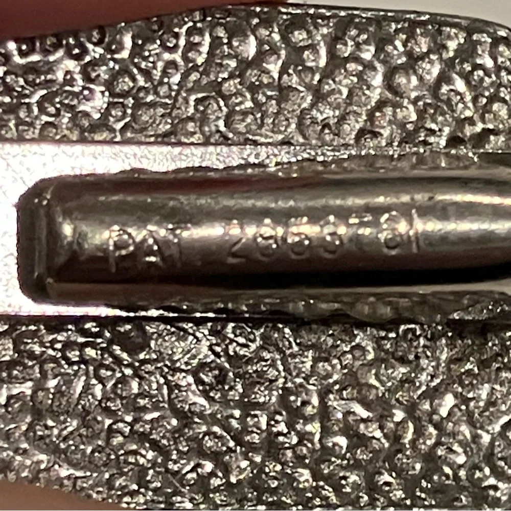 Silver& Black Vintage Tie Clip